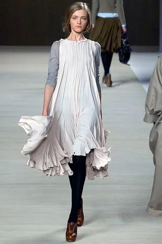 Look 16